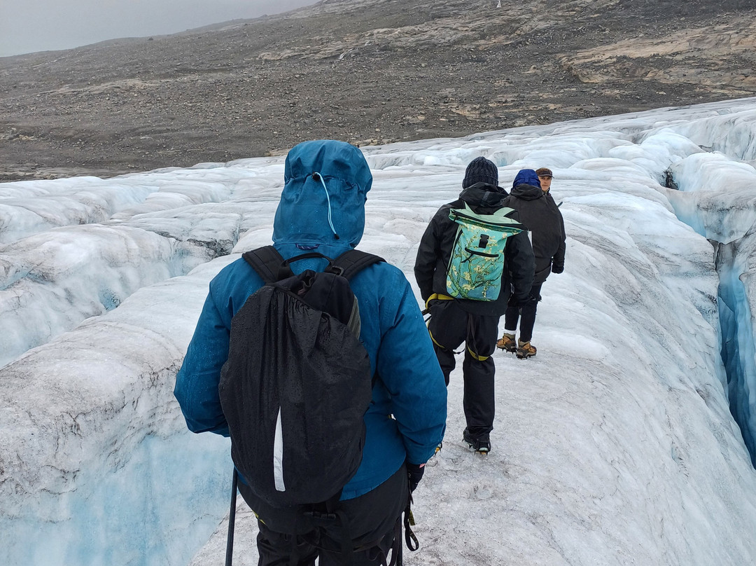 ICETROLL - Glacier Hiking & Kayaking景点图片