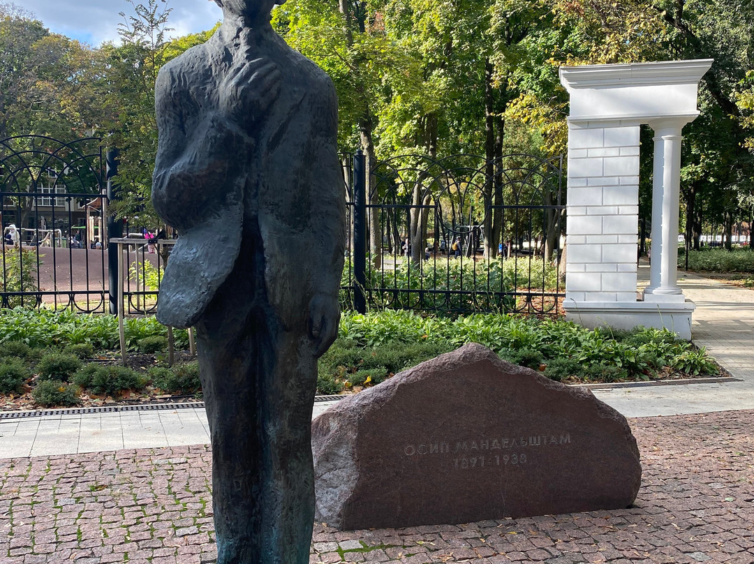 Monument to Mandelstam景点图片