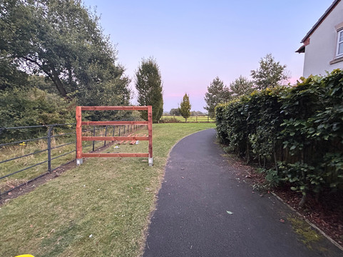 Oakwood Fence-威根必去景点