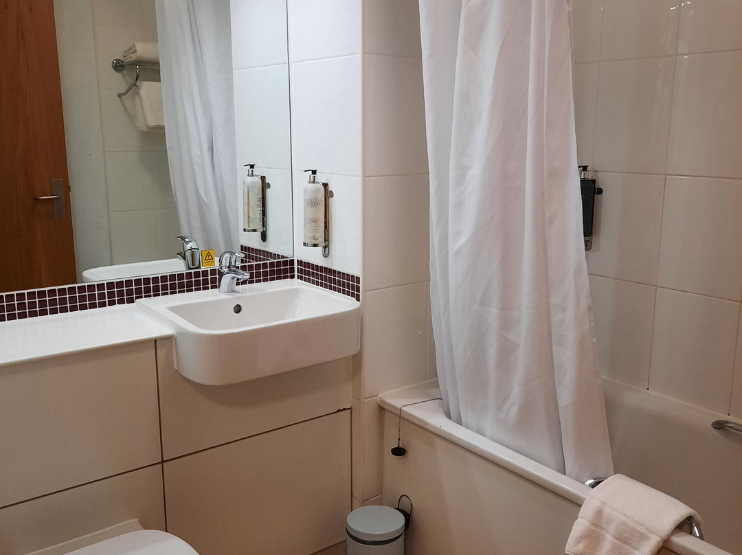 Premier Inn Manchester Bury hotel主图