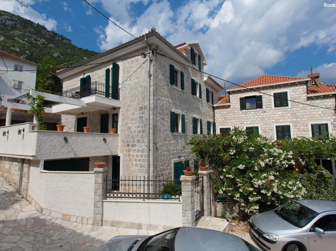 Antica Casa Apartments