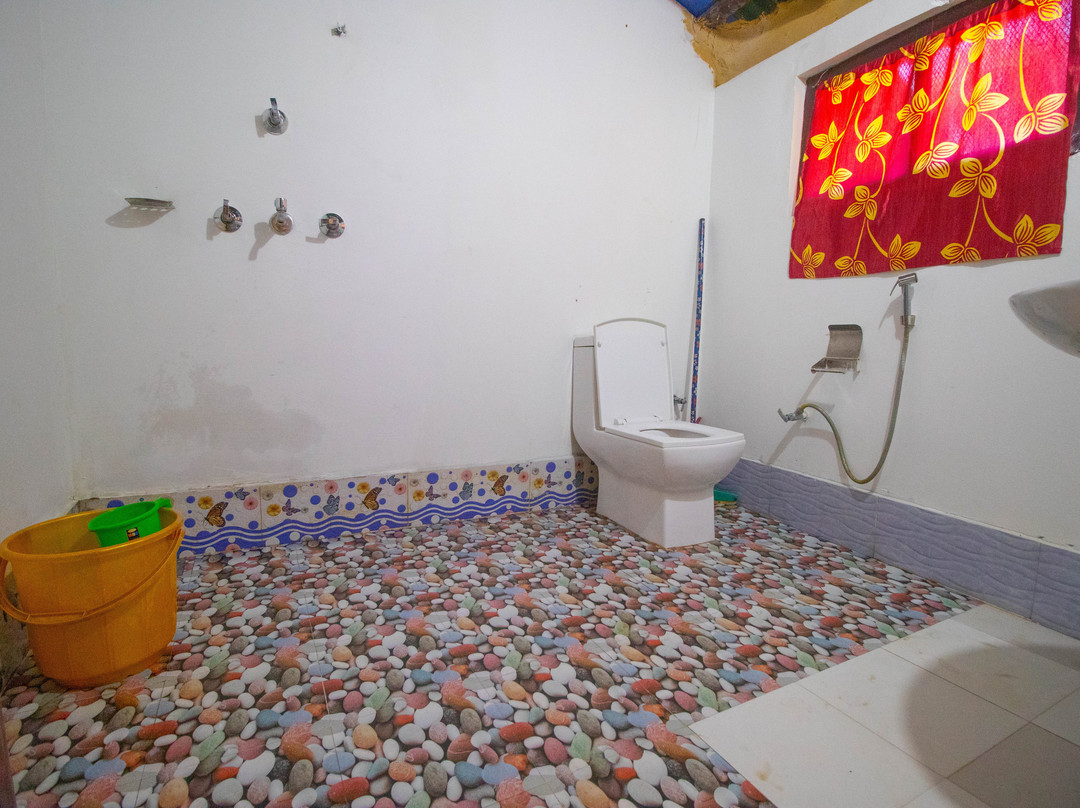 Wild Planet Eco Retreat主图