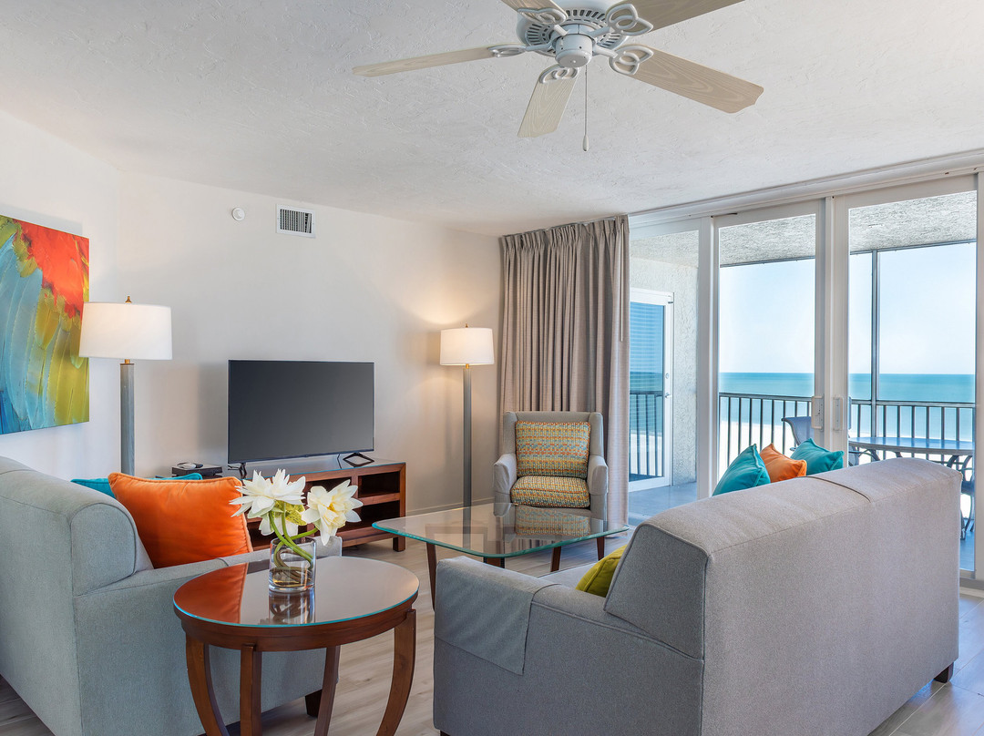 鸥翼海滩度假酒店主图