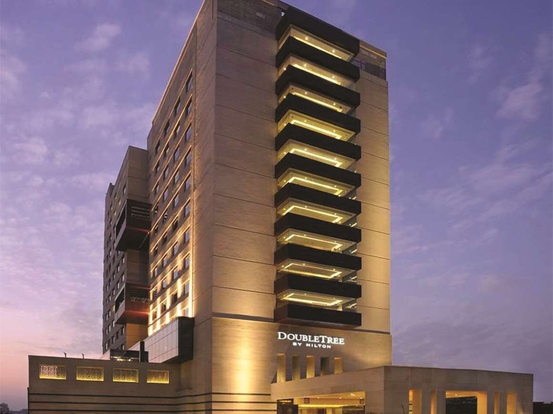 古尔冈希尔顿逸林大酒店 - 新德里