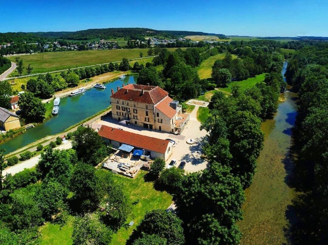 Le Moulin Neuf