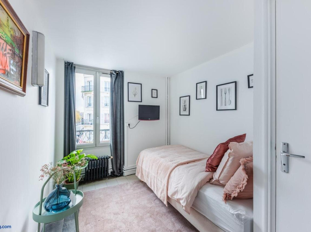 Room Sauvage