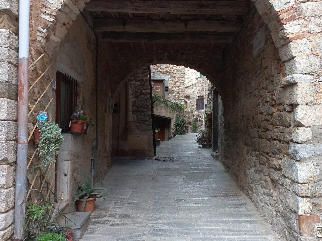 Centro Storico Campiglia Marittima景点图片