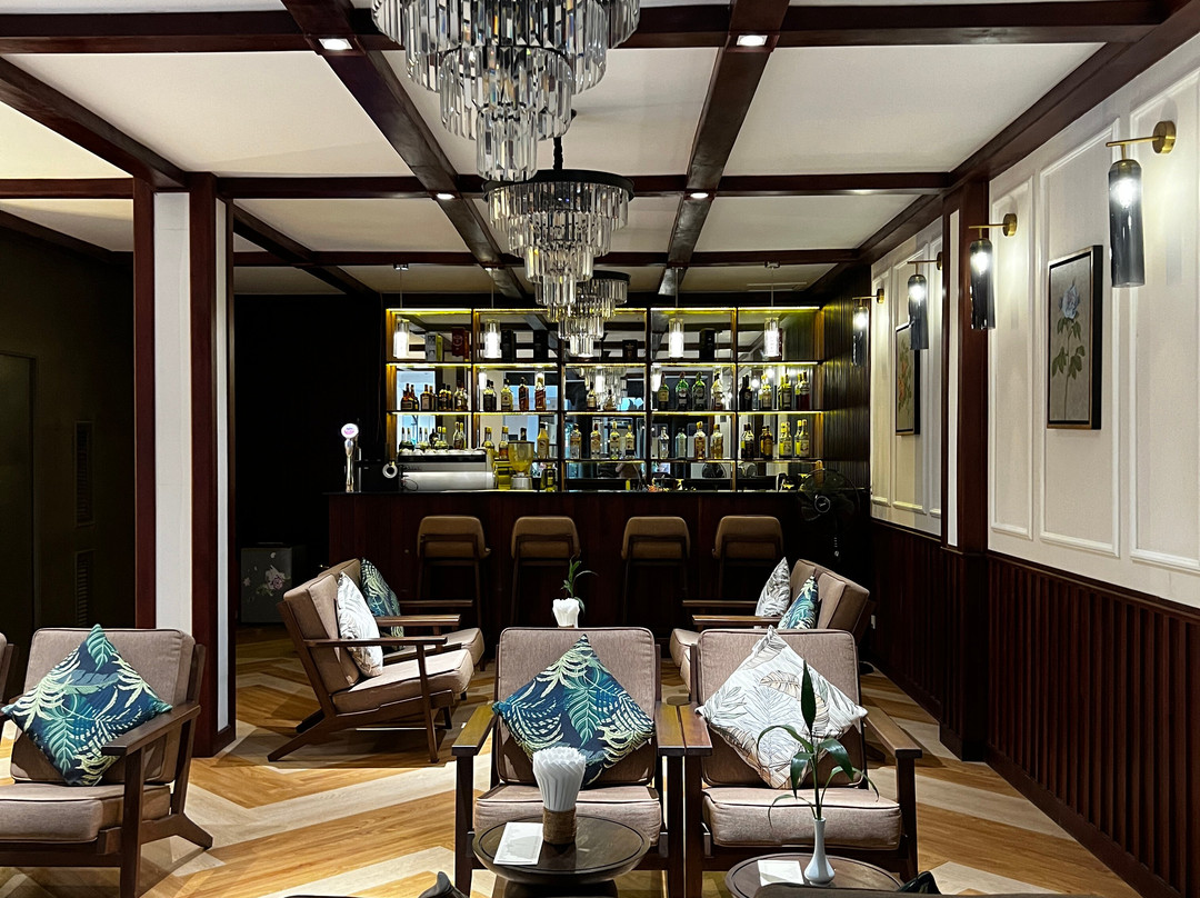 暹粒西姆酒店主图