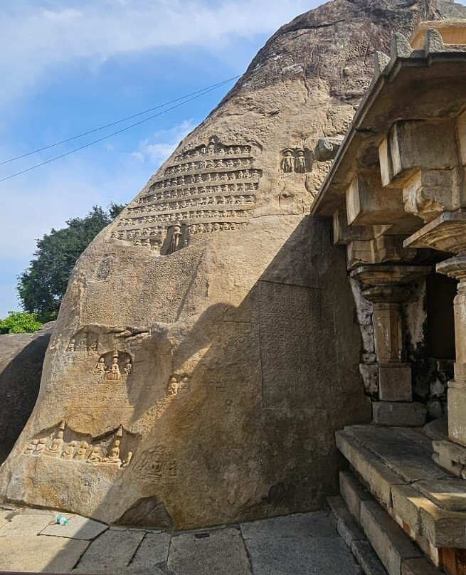 Vindhyagiri Temple景点图片