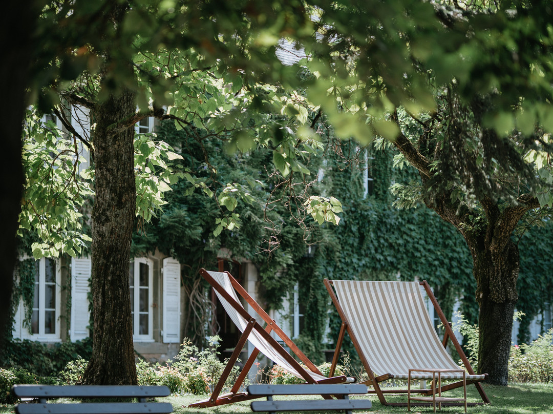 Chateau des Comtes de Challes主图