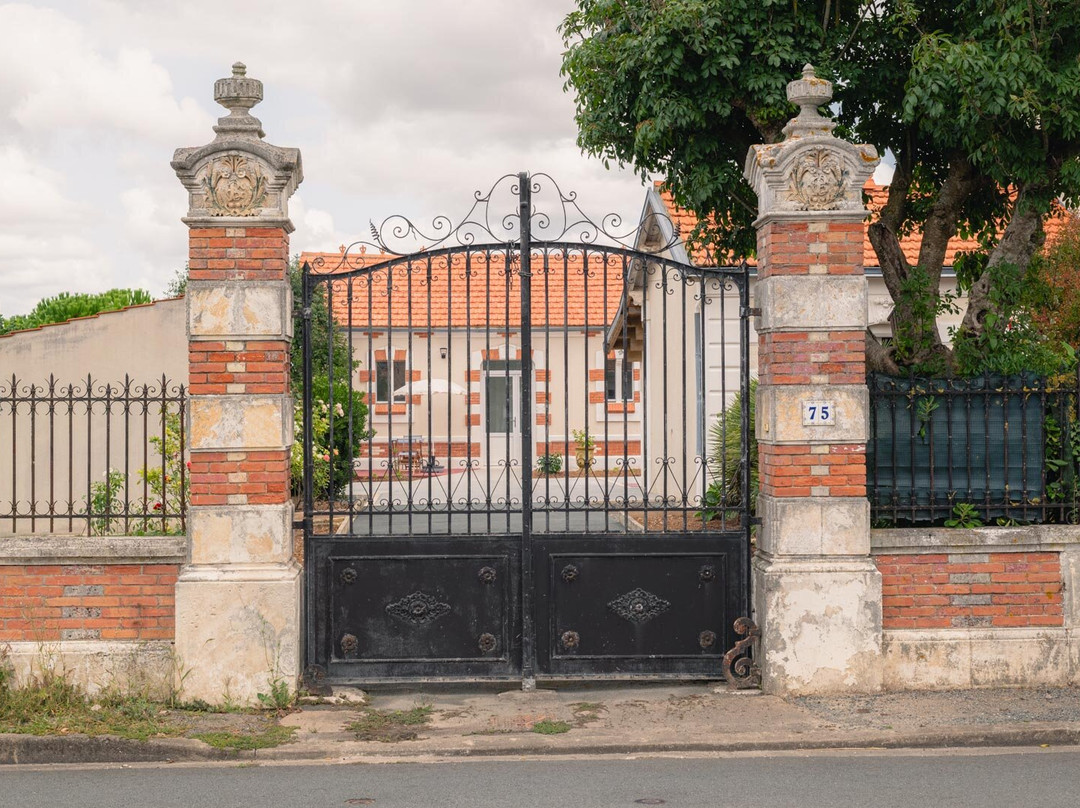 Le Logis Rouge