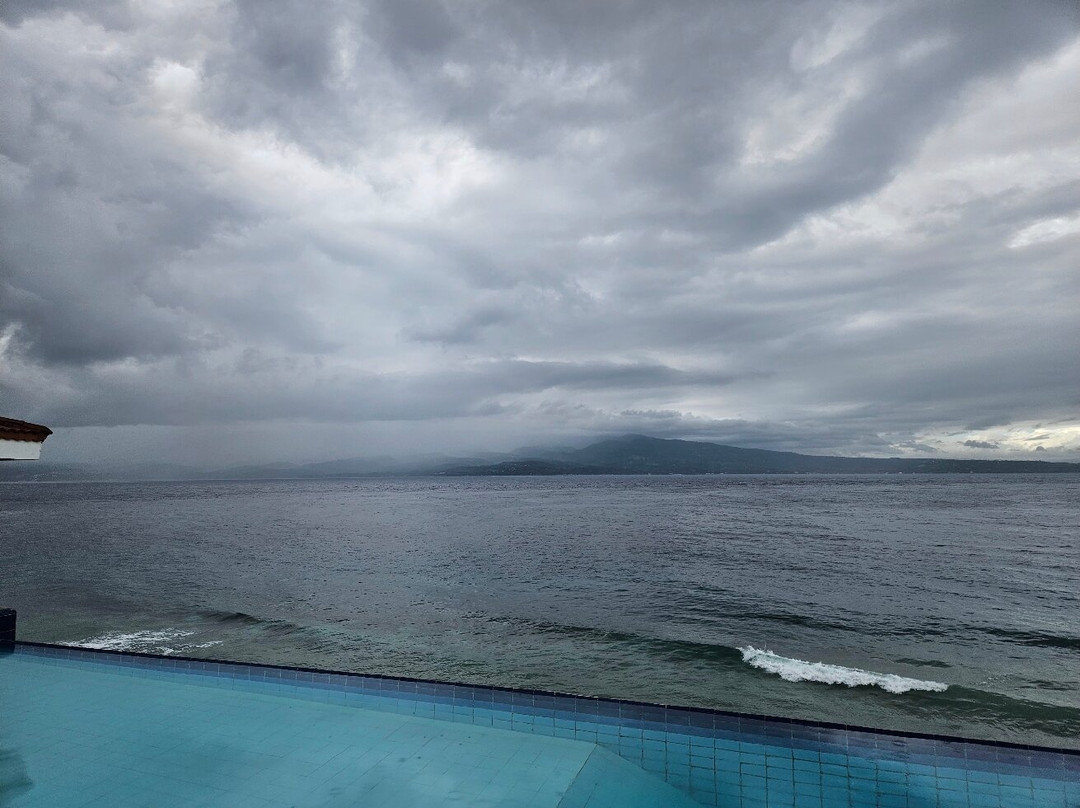 伊甸园度假村主图