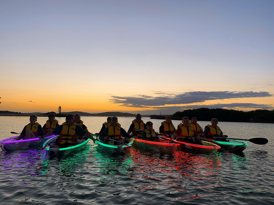 Showtime Kayaking-麦觉理湖必去景点