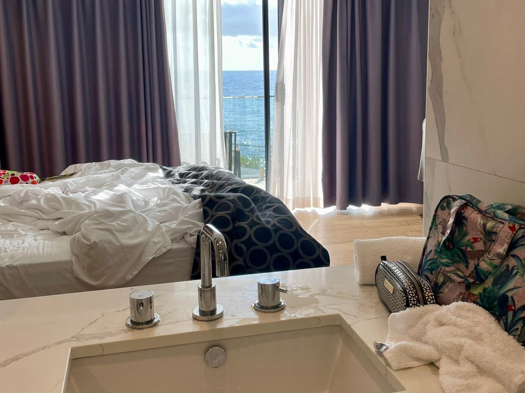 滨海汽车旅馆主图