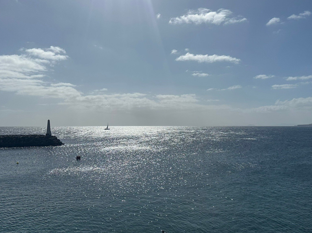 Promenade Marina Puerto Calero景点图片