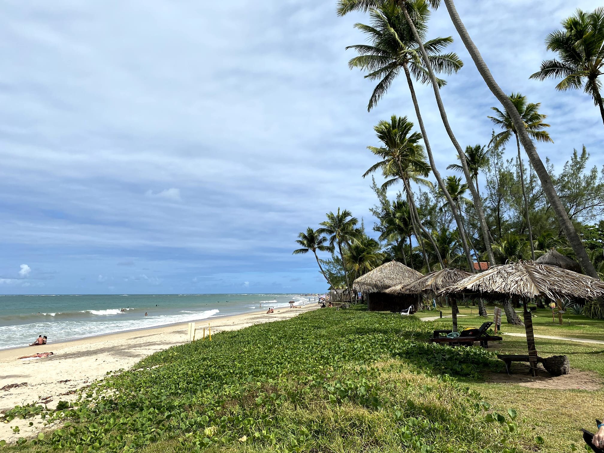 Xales de Maracaipe Pousada-泳池