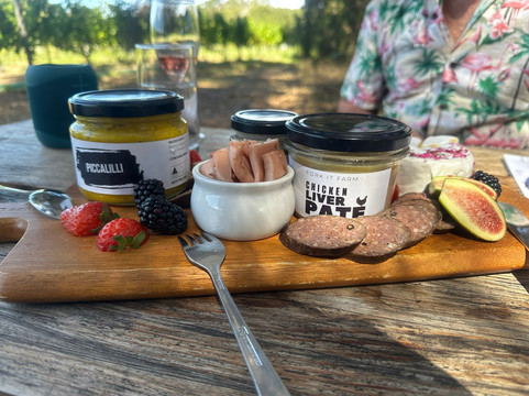 Unavale Vineyard-Lady Barron必去景点