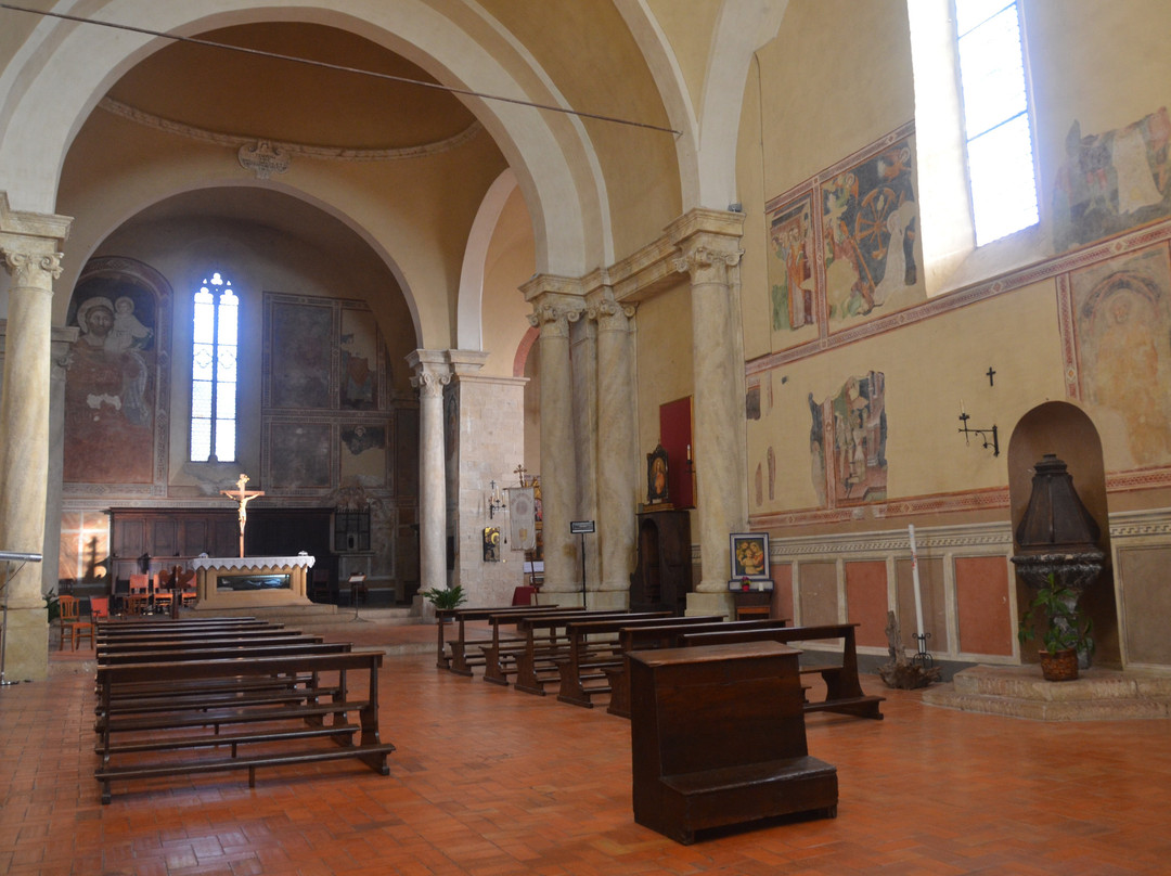 Pieve dei Santi Leonardo e Cristoforo-Monticchiello必去景点