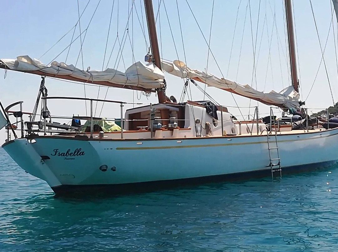 Isabella Escursioni Barca La Maddalena-Cannigione必去景点