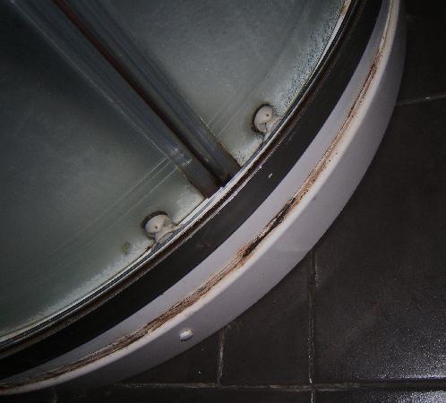 Galloway Arms Hotel-浴室