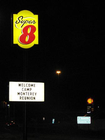 蒙特雷速 8 酒店主图