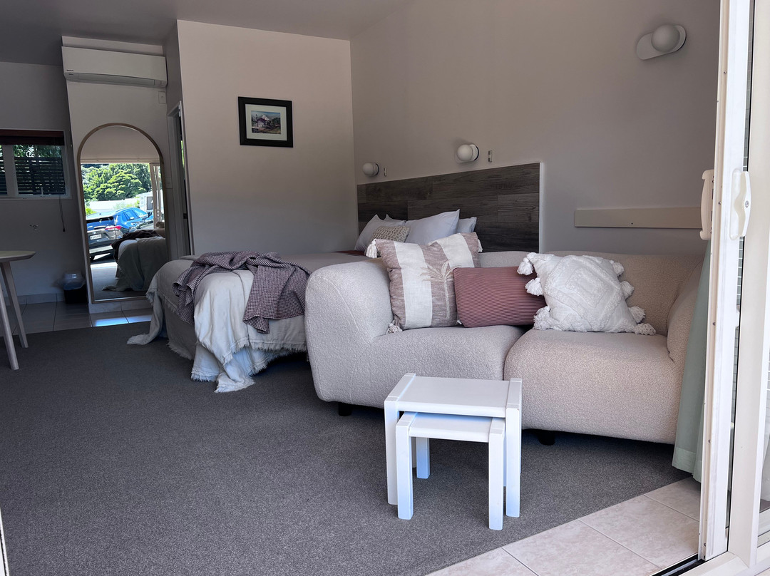 Admiral's View Lodge & Motel主图