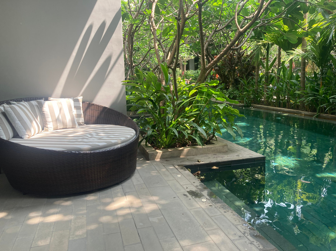 Eightfold Urban Resort主图