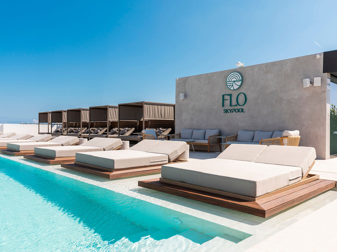 Flo Skypool-圣朱利安斯必去景点