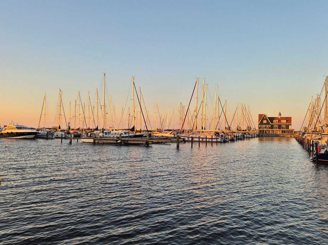 Volendam Haven景点图片