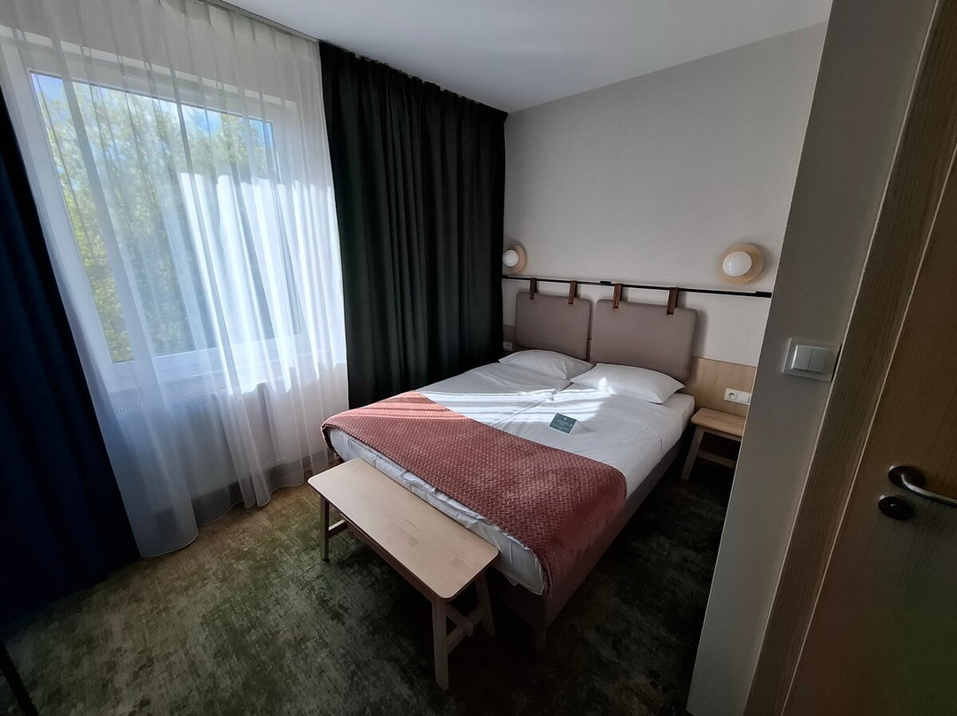 Hi Hotel主图