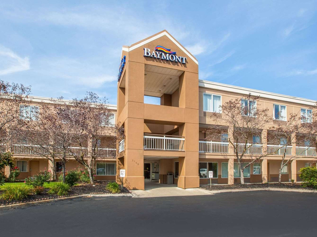 底特律西/坎顿费尔菲尔德客栈