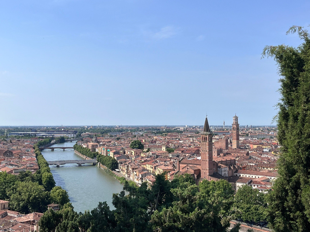 Funicolare di Castel San Pietro-维罗纳必去景点