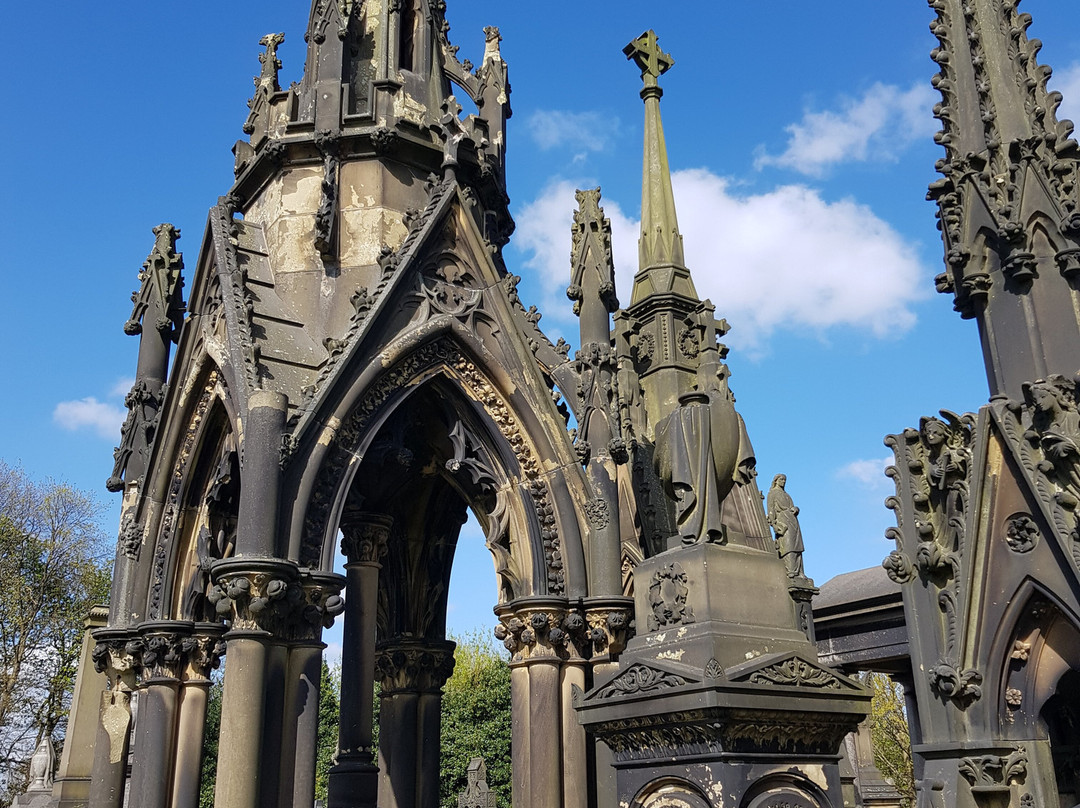 Undercliffe Cemetery-布拉德福必去景点