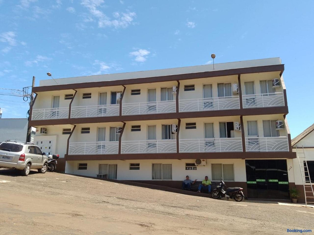 Hotel D'Oeste