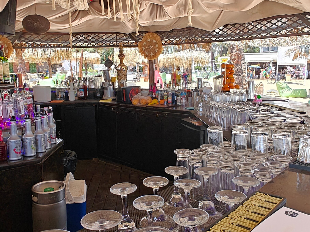 Alibi Beach Bar-晴滩必去景点