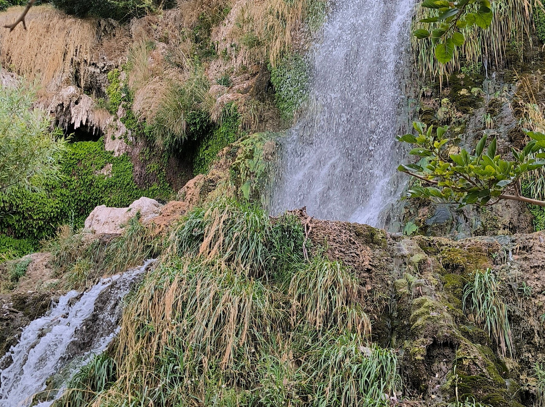 Niasar Waterfall-Neyasar必去景点