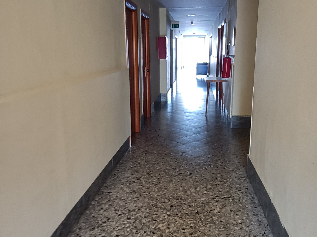 Hotel Holidays主图