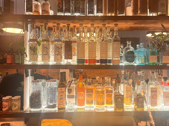 Puro Burro-瓦拉塔港必去景点