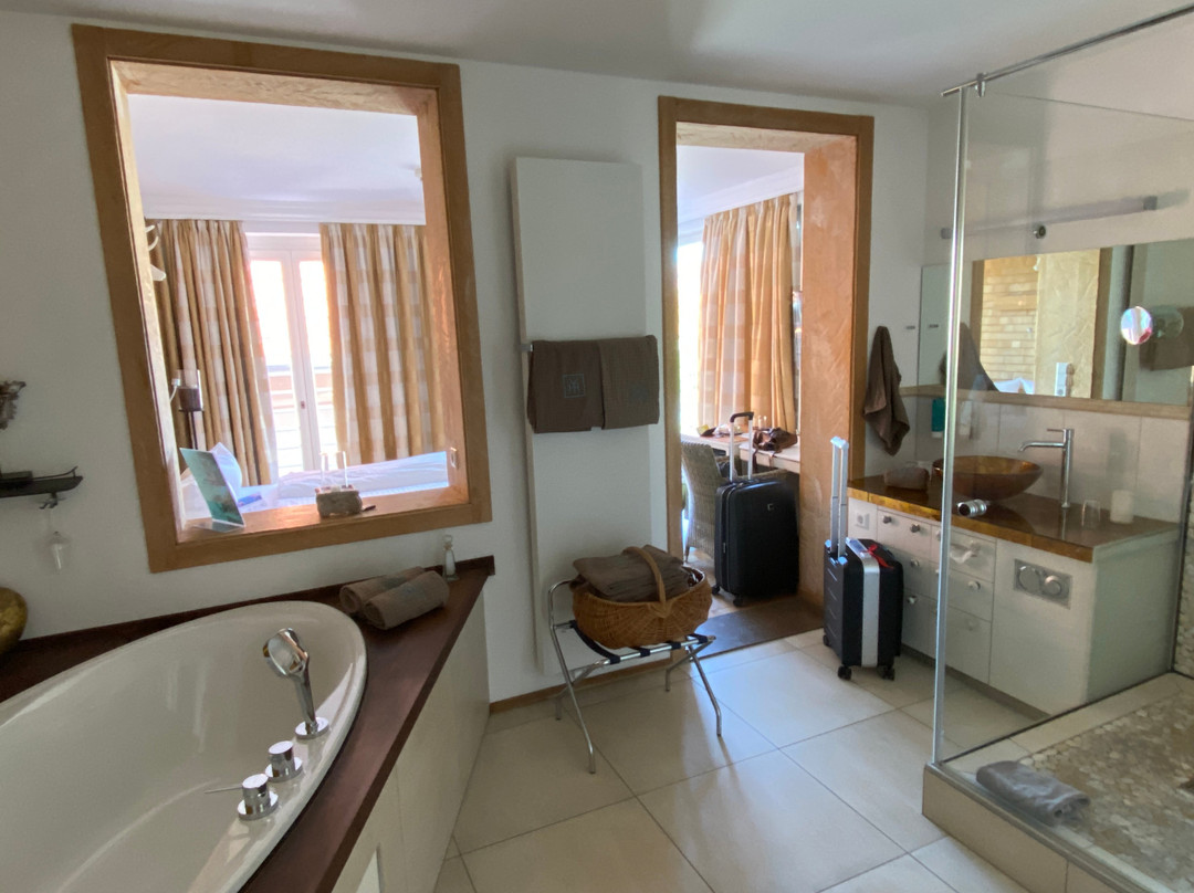 YachtHotel Helvetia主图