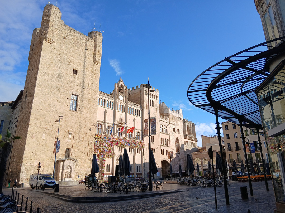 Donjon Gilles Aycelin-纳博讷必去景点