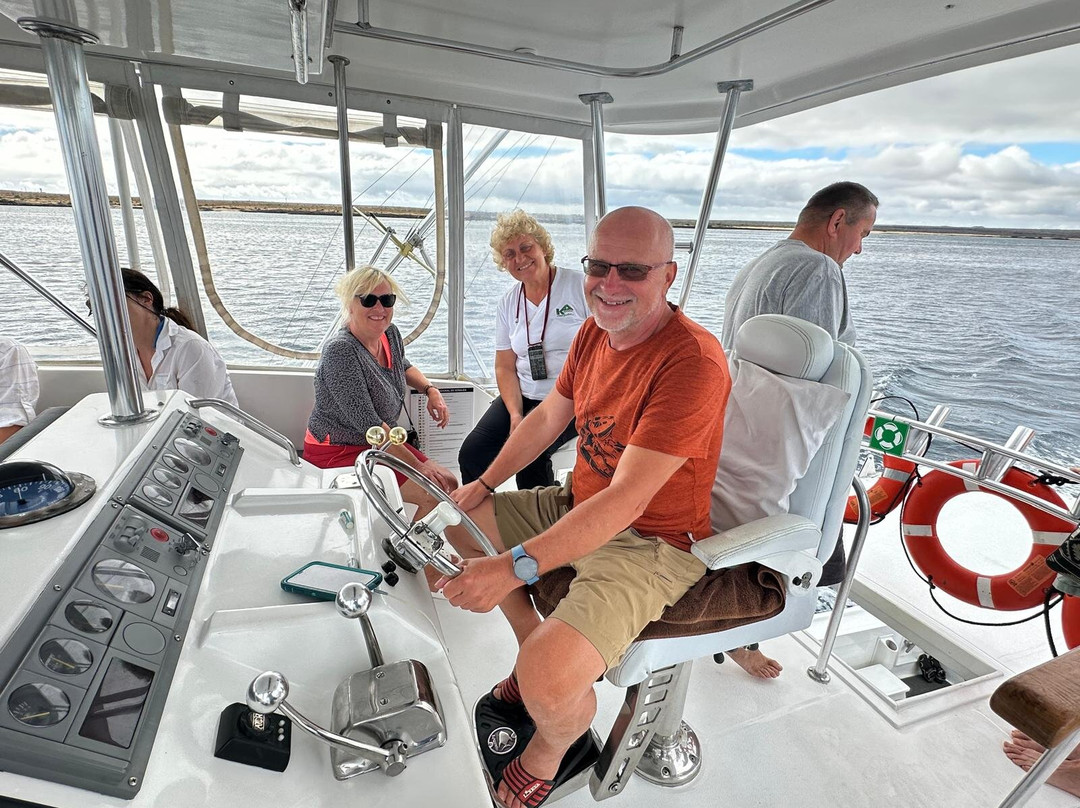 Galapagos Natural Life Tour Operator-加拉帕戈斯群岛必去景点