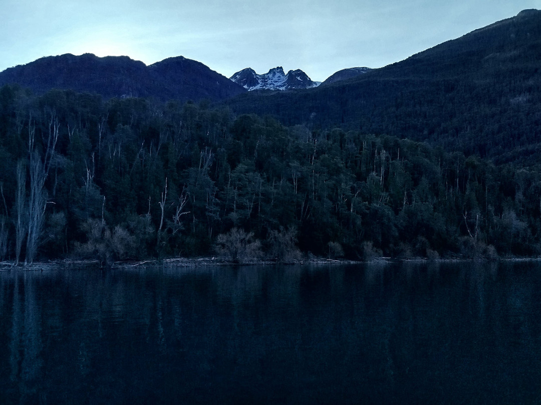 Nautica Puelo-Lago Puelo必去景点