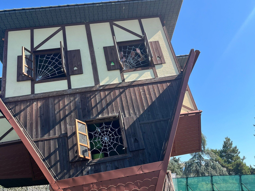 Umgekehrtes Haus-晴滩必去景点