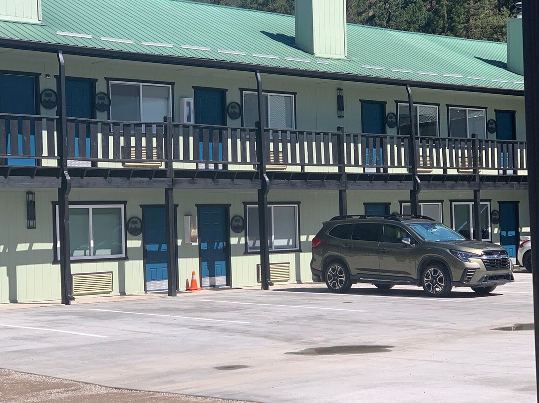 Ponderosa Lodge主图