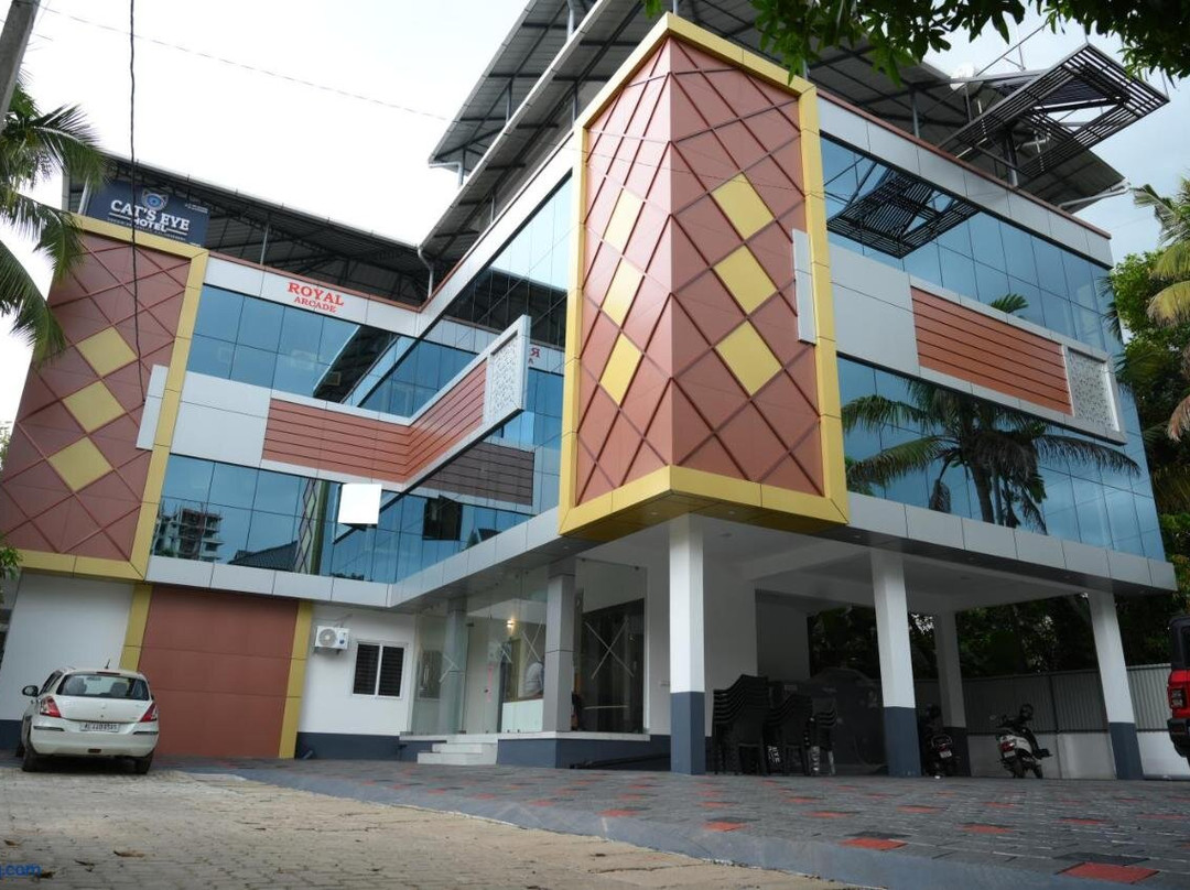 Cat's Eye Hotel