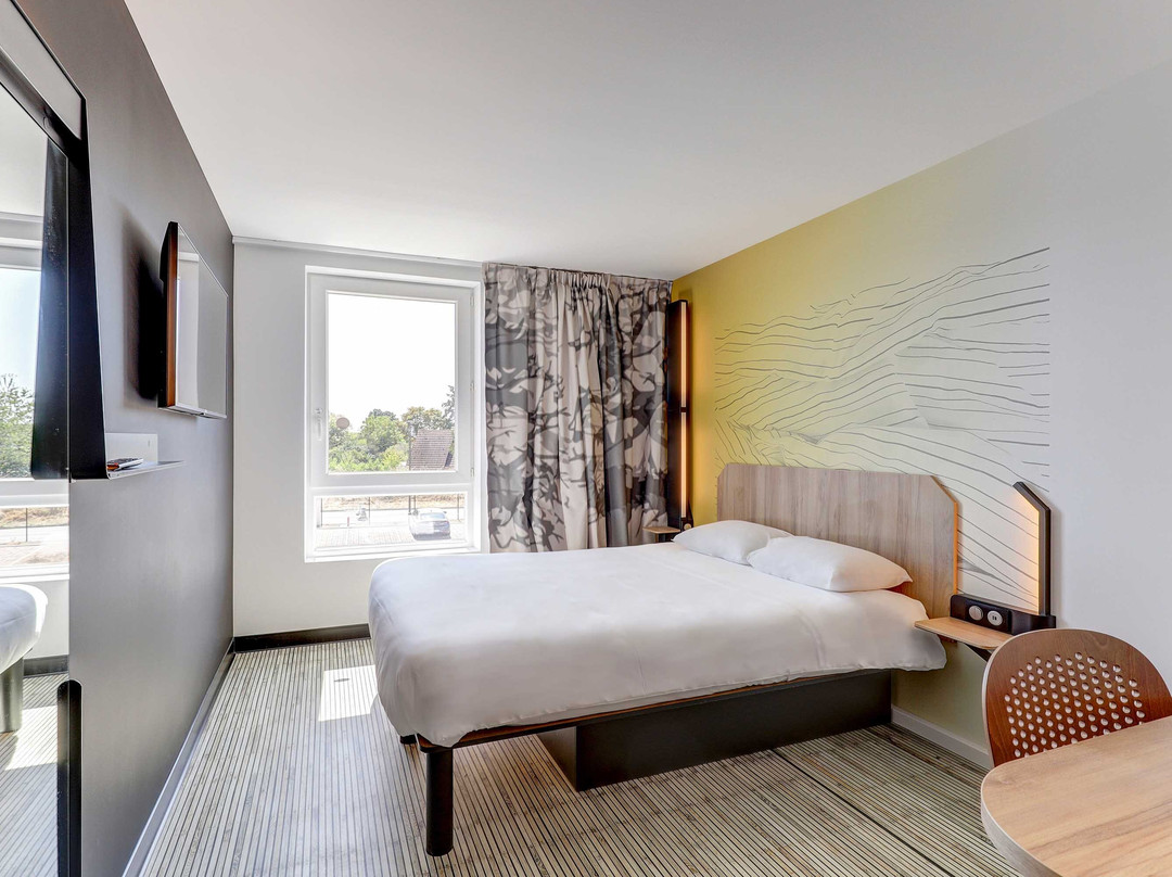 B&B HOTEL Moulins Avermes