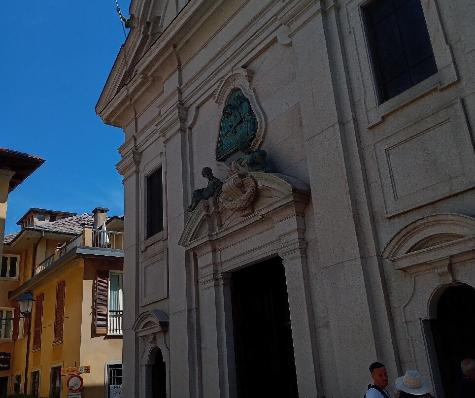 Santuario della SS. Pieta-坎诺比奥必去景点
