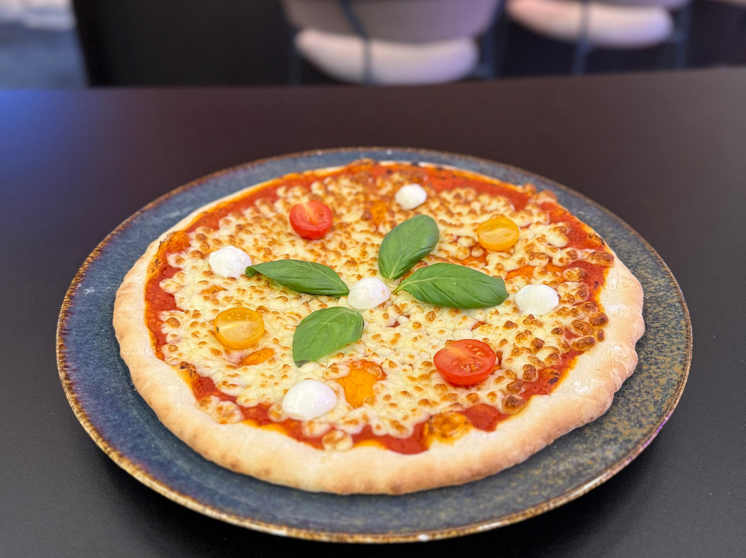 Eva Hénin-beaumont-Henin-Beaumont必去景点