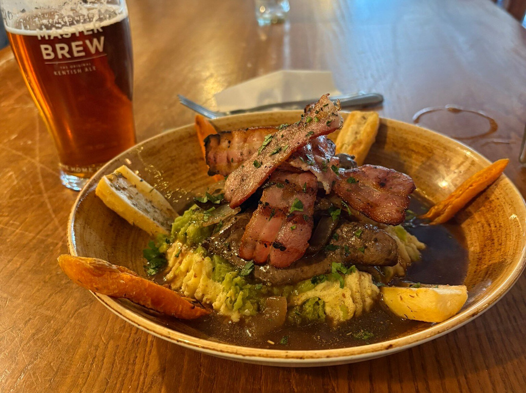 Ye Olde Beverlie Pub-坎特伯雷必去景点