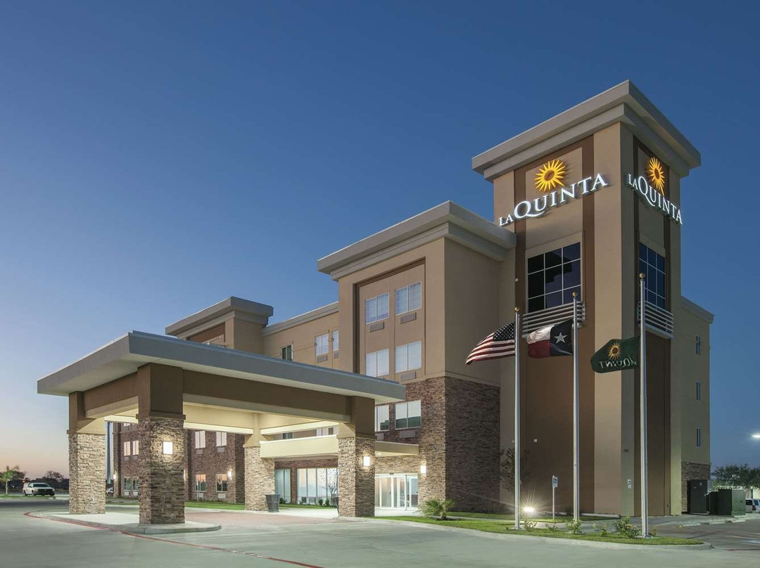 Armstrong酒店住宿-La Quinta Inn & Suites by Wyndham Kingsville